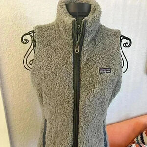 Patagonia Charcoal Sherpa Vest